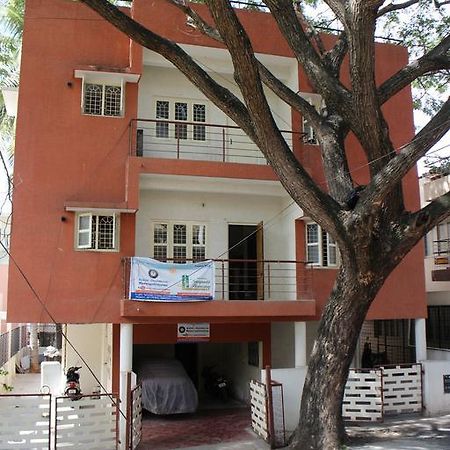Sampada Homestay Bangalore Extérieur photo