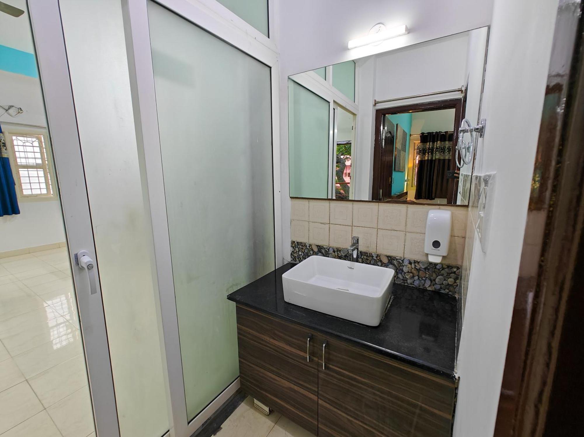 Sampada Homestay Bangalore Extérieur photo