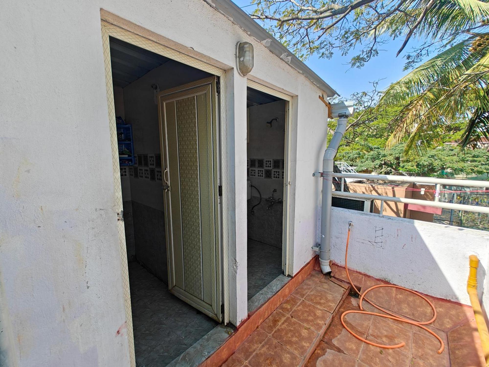Sampada Homestay Bangalore Extérieur photo