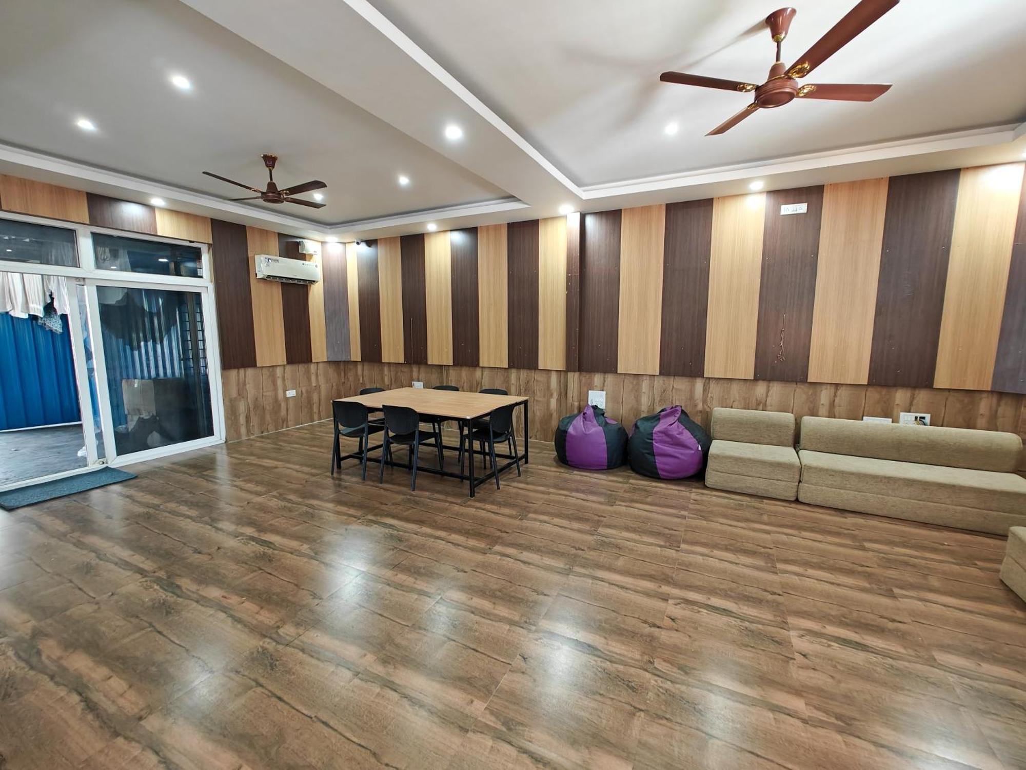 Sampada Homestay Bangalore Extérieur photo