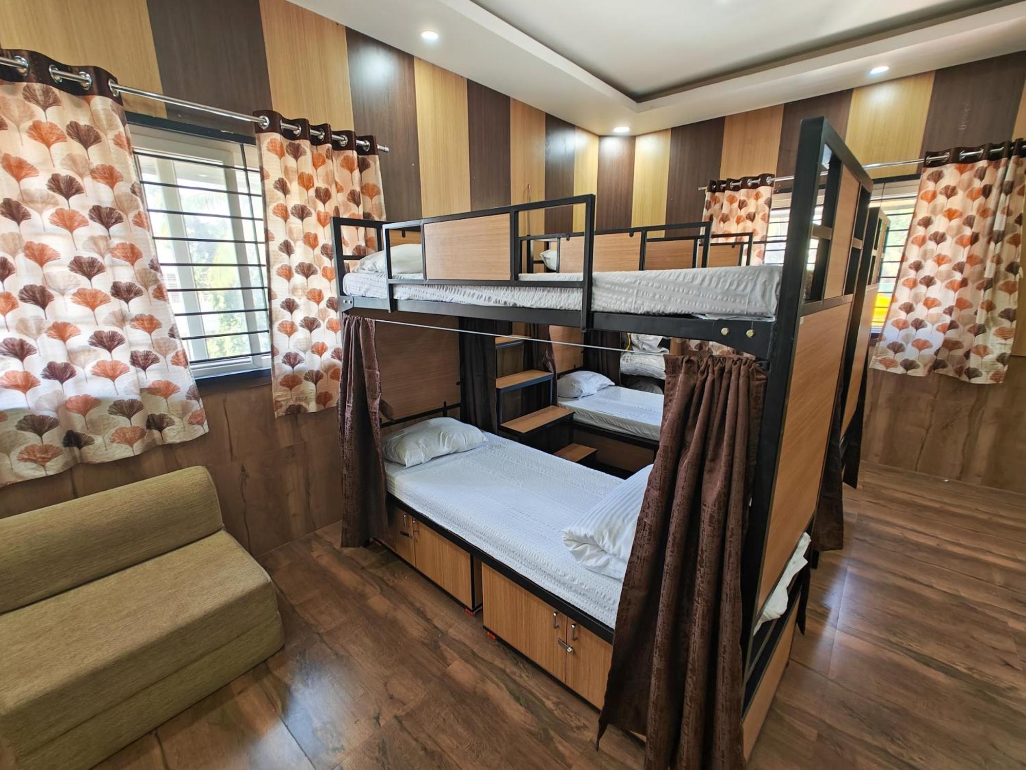 Sampada Homestay Bangalore Extérieur photo