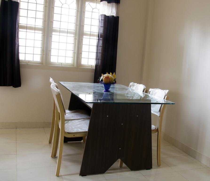 Sampada Homestay Bangalore Extérieur photo