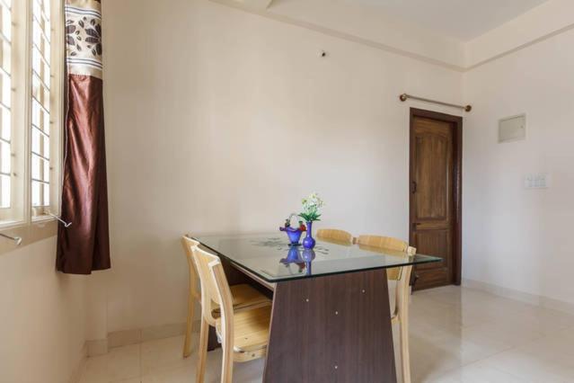 Sampada Homestay Bangalore Extérieur photo